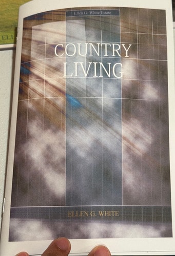Small letters Bookfold Country Living By Ellen G. White